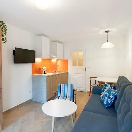 Wojtek - Letniskowe * Dziwnów